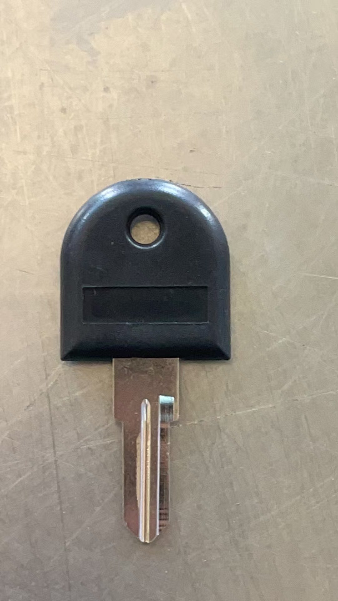 2000 flat key blanks - 40% deposit.
